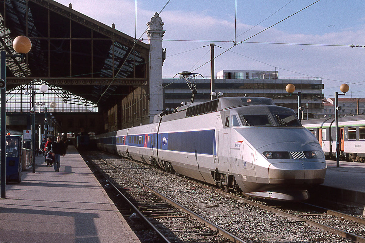 TGV 96