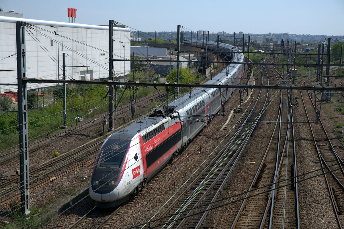 TGV 4722 + TGV 47301