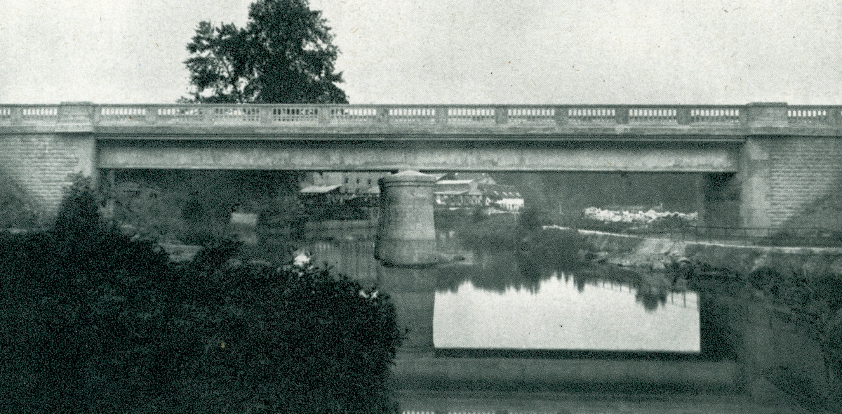 RECONSTRUCTION DU PONT DE COUILLY SUR LE GRAND MORIN (1941) • OUVRAGE RECONSTRUIT