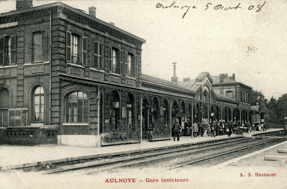 AULNOYE-AYMERIES • BÂTIMENT VOYAGEURS