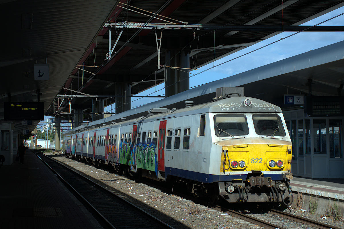 SÉRIE AM75 SNCB • AM 822