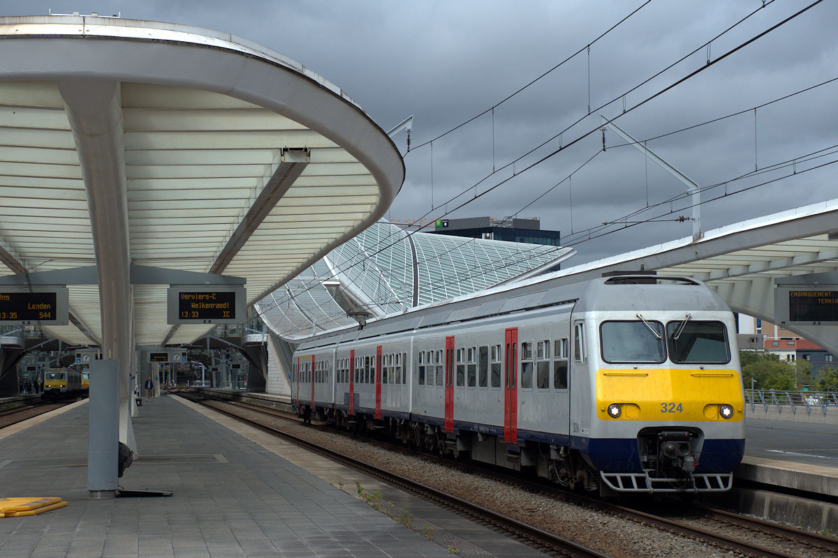 SÉRIE AM80 SNCB • AM 324