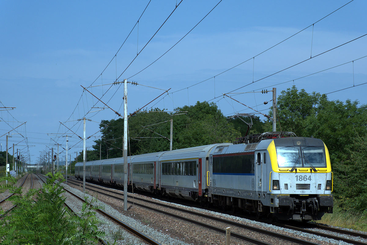 HLE 1864 SNCB • EUROCITY 64 BRUXELLES-MIDI/BRUSSEL ZUID > PARIS-NORD
