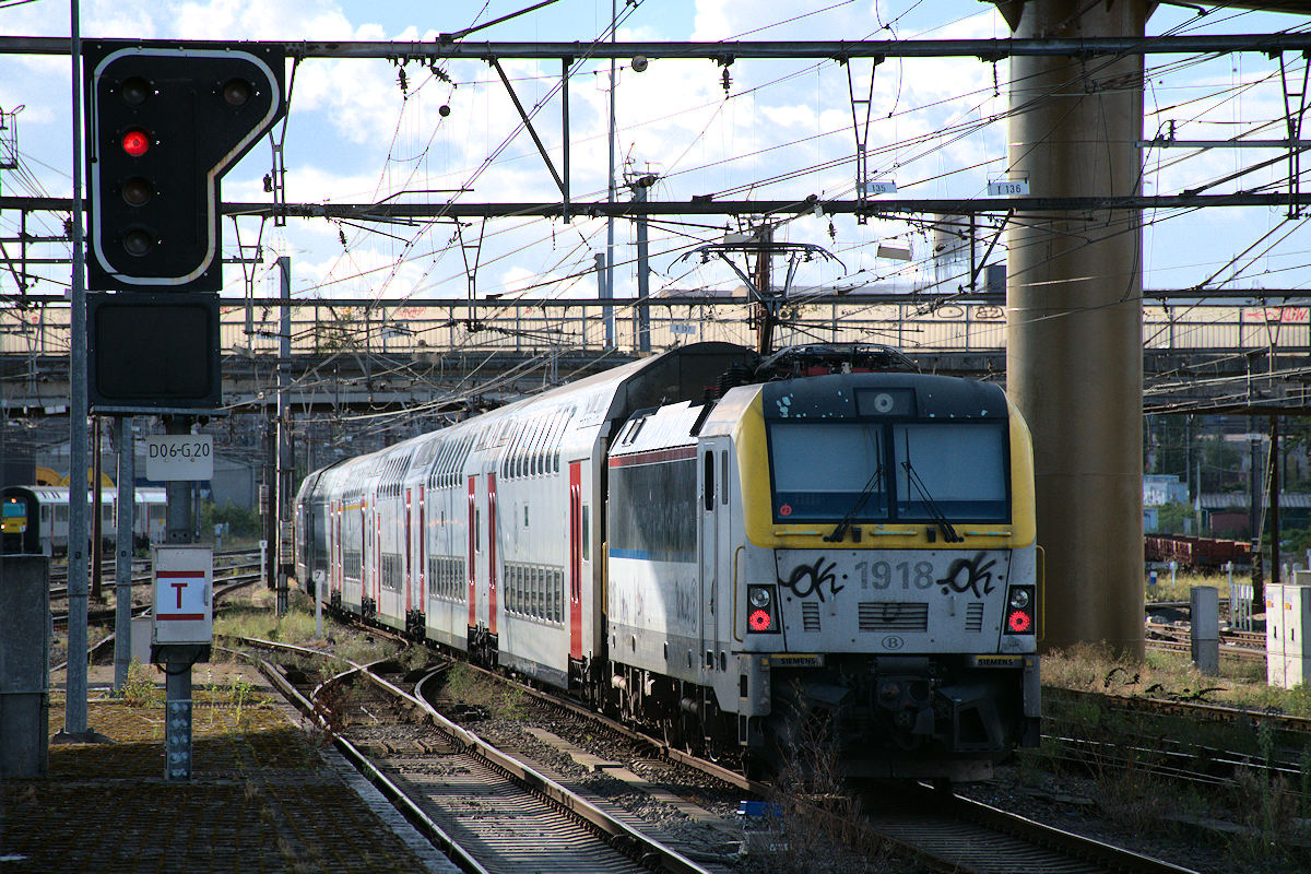HLE 1918 SNCB • INTERCITY 4517 CHARLEROI-CENTRAL > ANTWERPEN-CENTRAAL