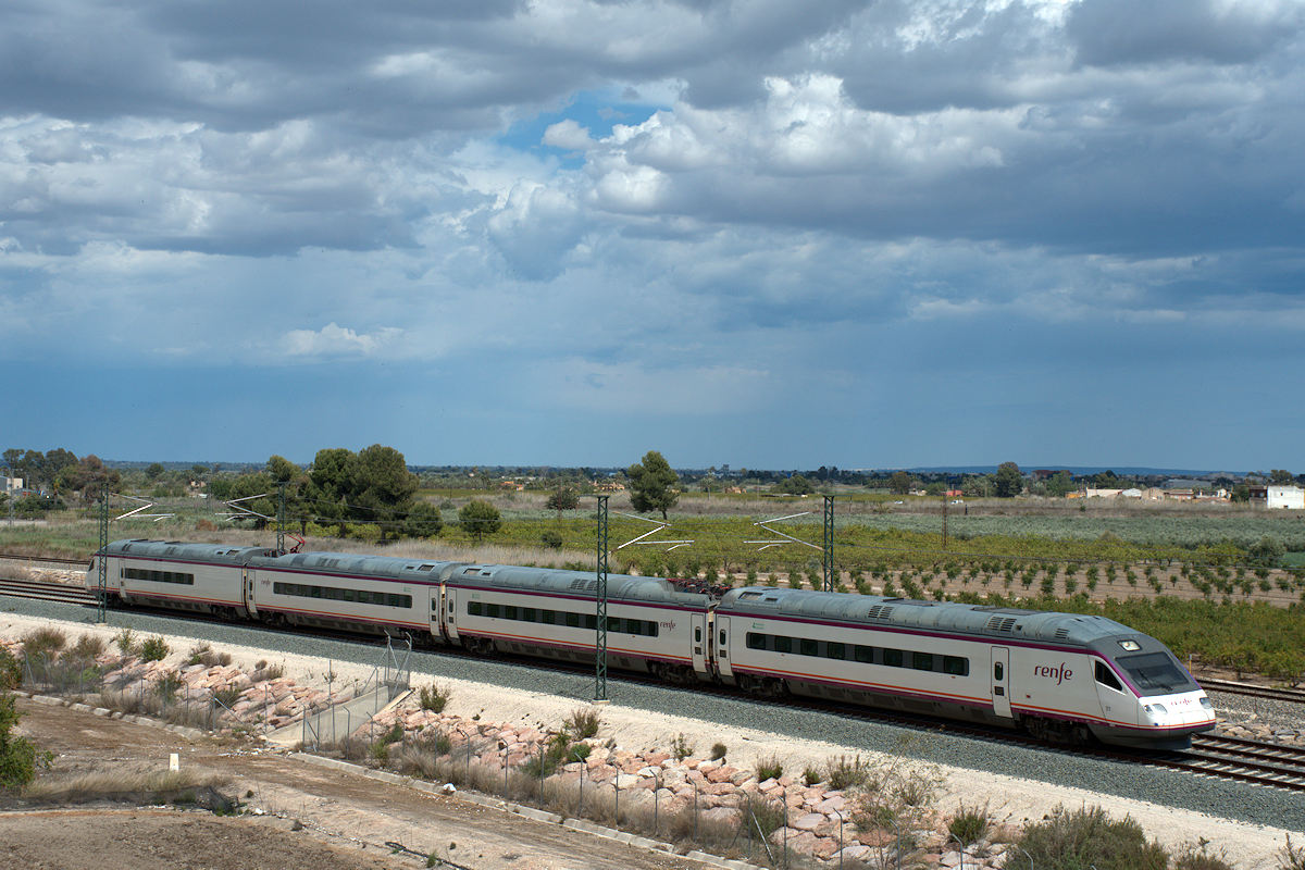 SÉRIE 104 RENFE • RAME 01