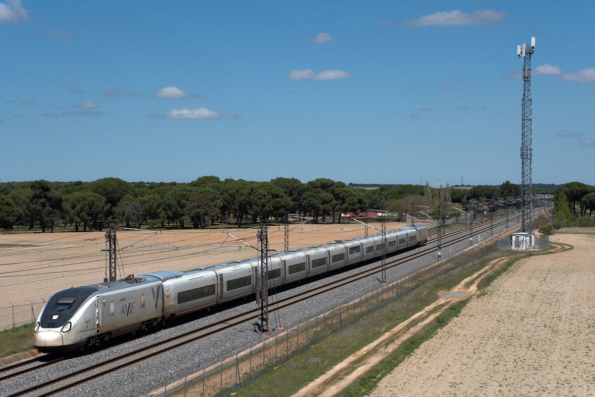 SÉRIE 106 RENFE • AVE 05750 GIJÓN/XIXÓN > CASTELLÓN/CASTELLÒ