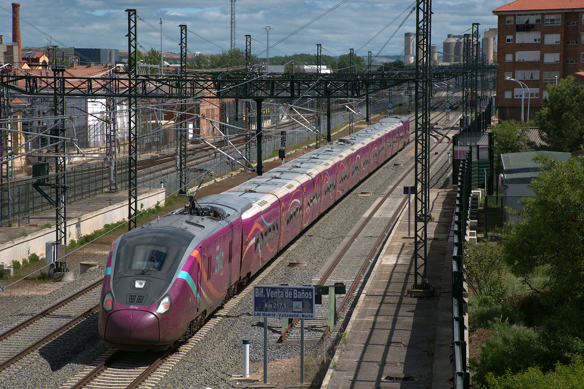SÉRIE 106 RENFE • AVLO 04121 MADRID-CHAMARTÍN > GIJÓN/XIXÓN