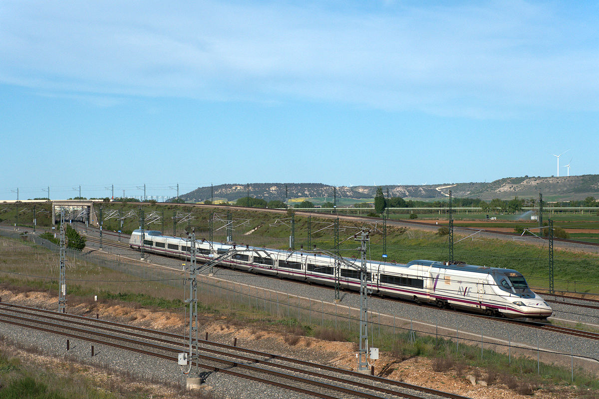 SÉRIE 112 RENFE • AVE 05200 LEÓN > VALÈNCIA JOAQUÍN SOROLLA