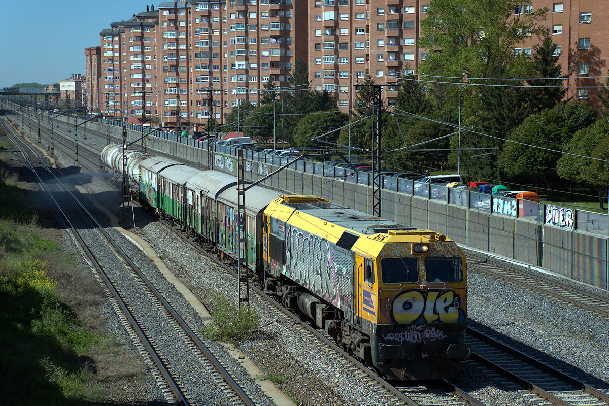 SÉRIE 319 CONTINENTAL RAIL • 319-318-2