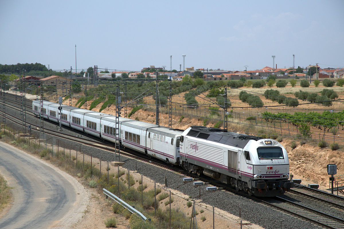 RENFE SÉRIE 334 • 334-006-4