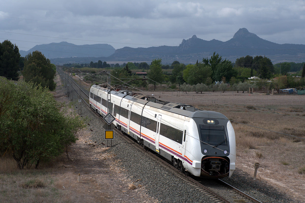 SÉRIE 449 RENFE • 6-449-554-5/9-449-054-6