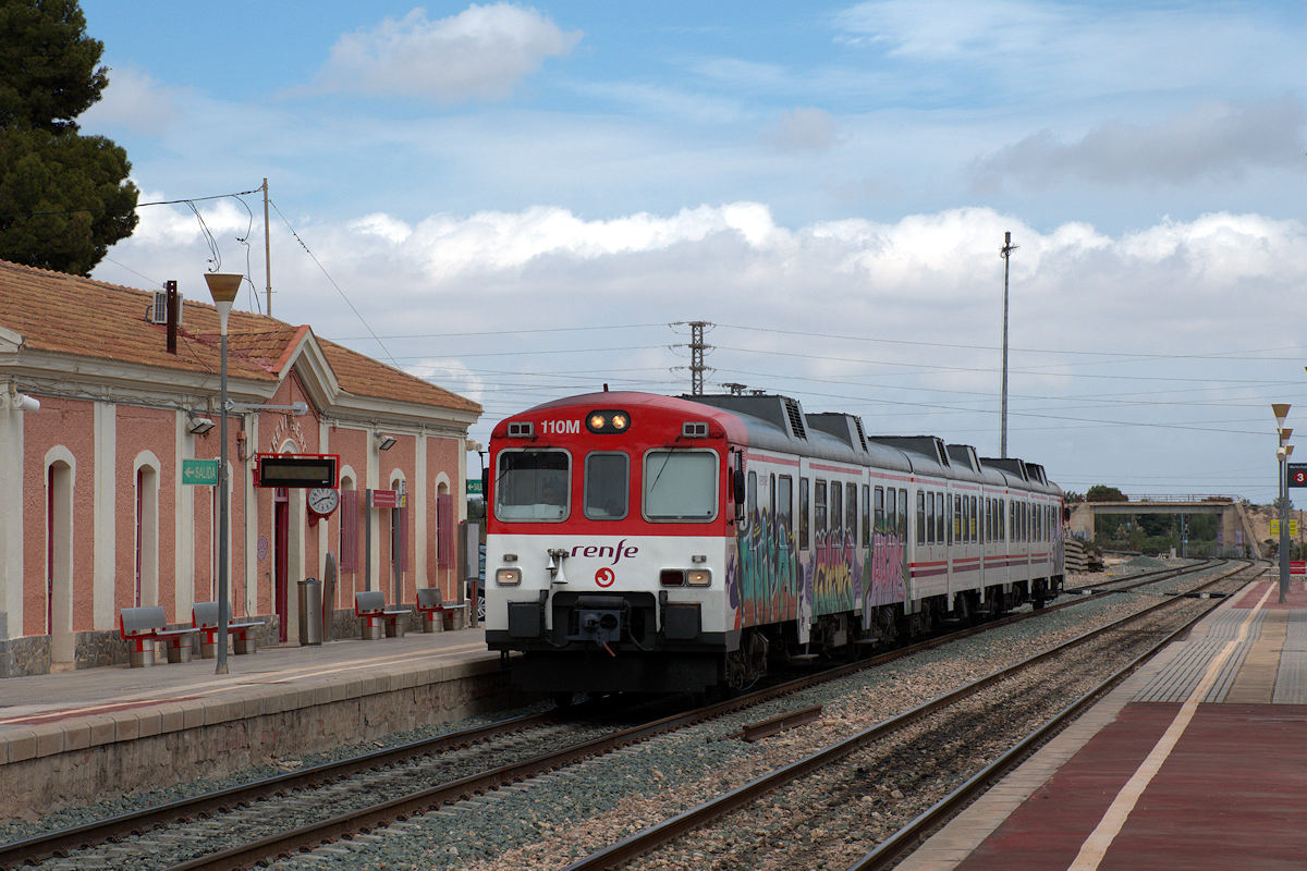 SÉRIE 592 RENFE • 110M
