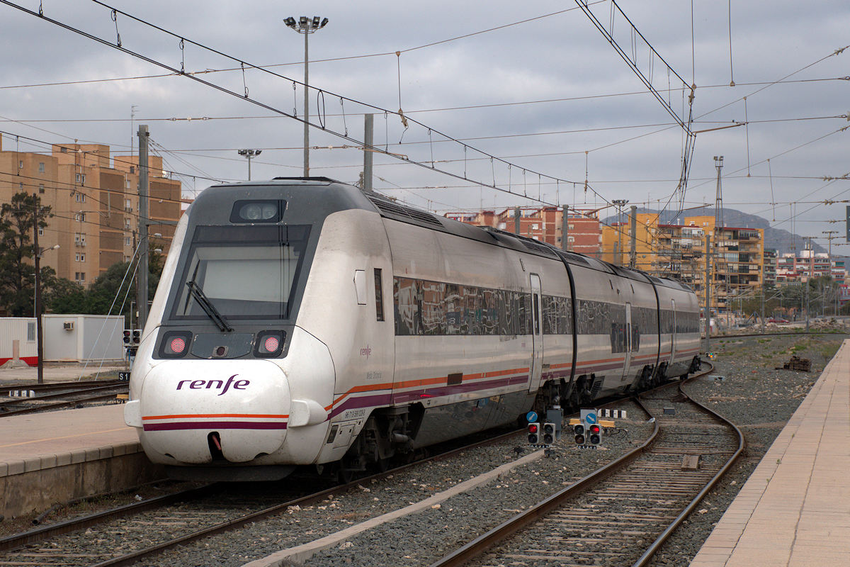 SÉRIE 599 RENFE • 9-599-028-8/9-599-027-0