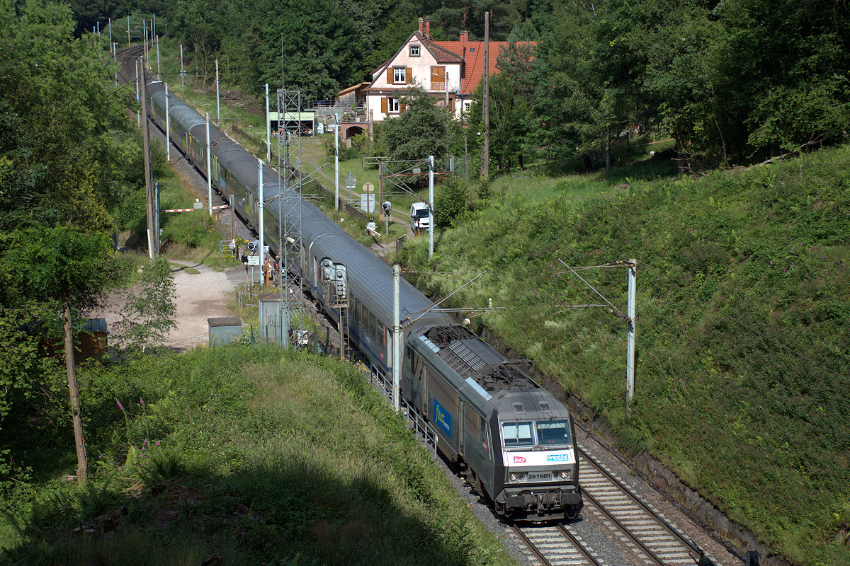 BB 26160 GRAND EST • TER 839172 STRASBOURG > PARIS-EST