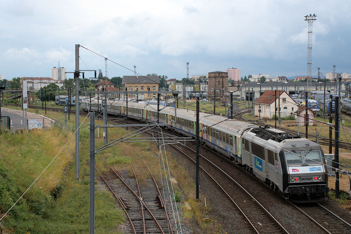 BB 26162 GRAND EST • TER 830327 METZ > STRASBOURG