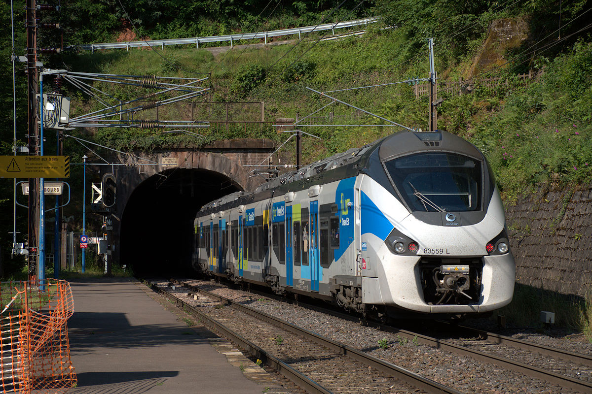 B 83559/B 83558 L GRAND EST • TER 830311 METZ > STRASBOURG