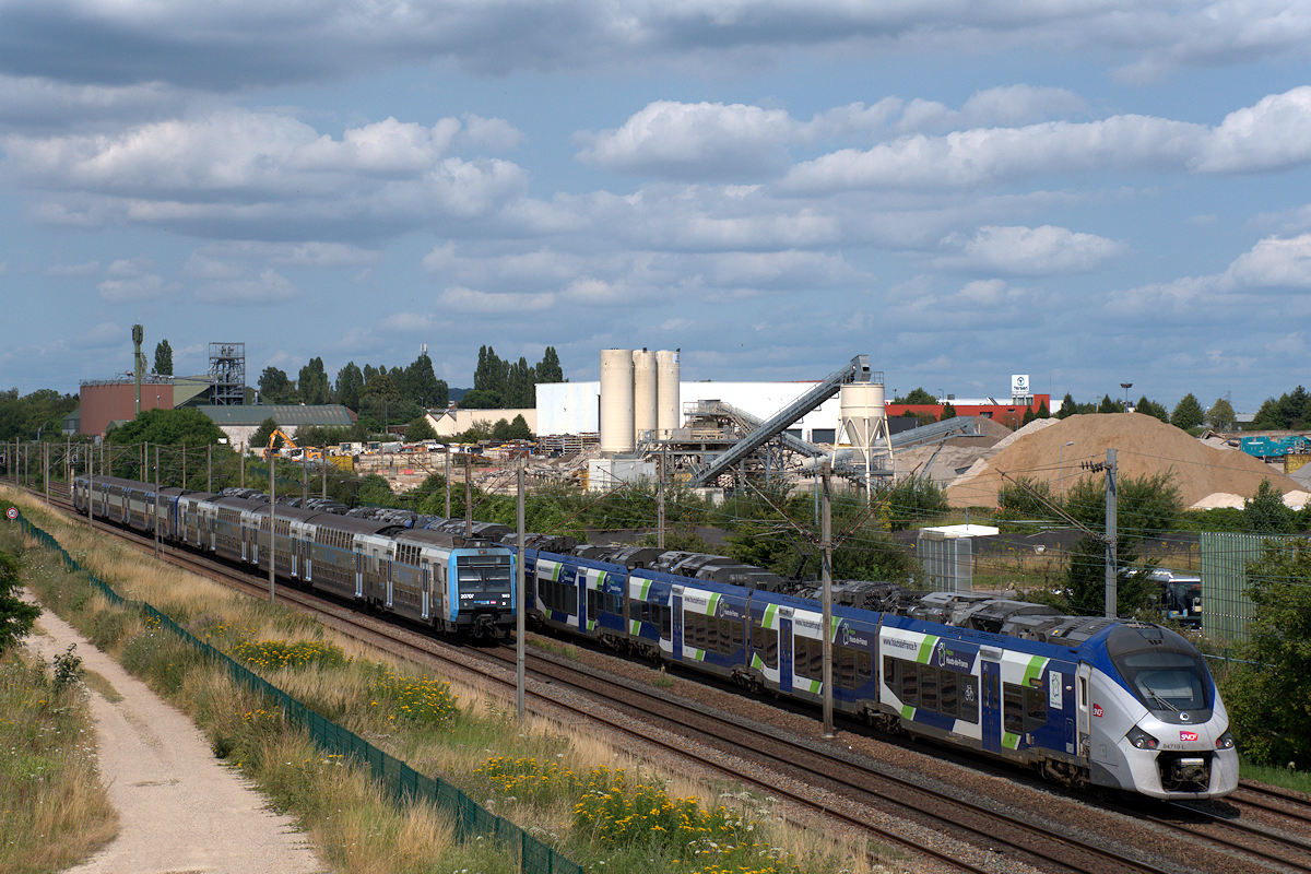 Z 20707/Z 20708 104D • B 84719/B 84720 L HAUTS-DE-FRANCE