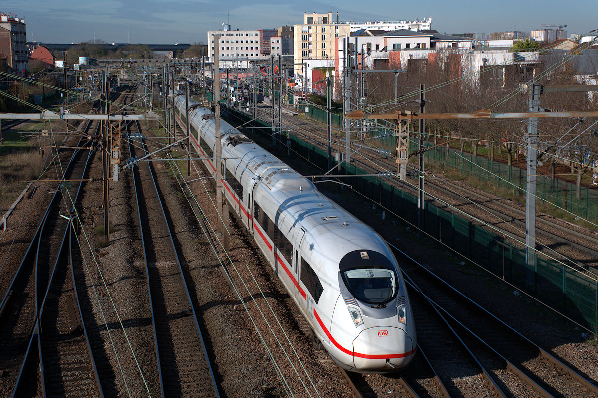 DB 705