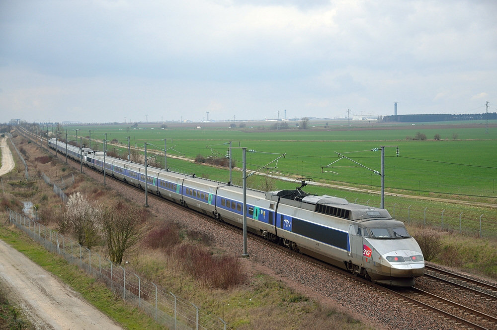 TGV 5271 LE CROISIC - LILLE-EUROPE / TGV 5272 QUIMPER - LILLE-EUROPE