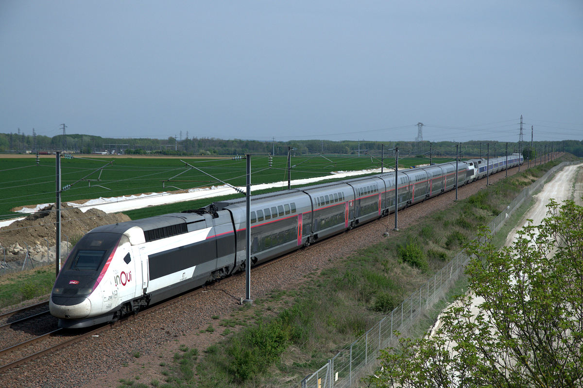 TGV 214 + TGV 4529