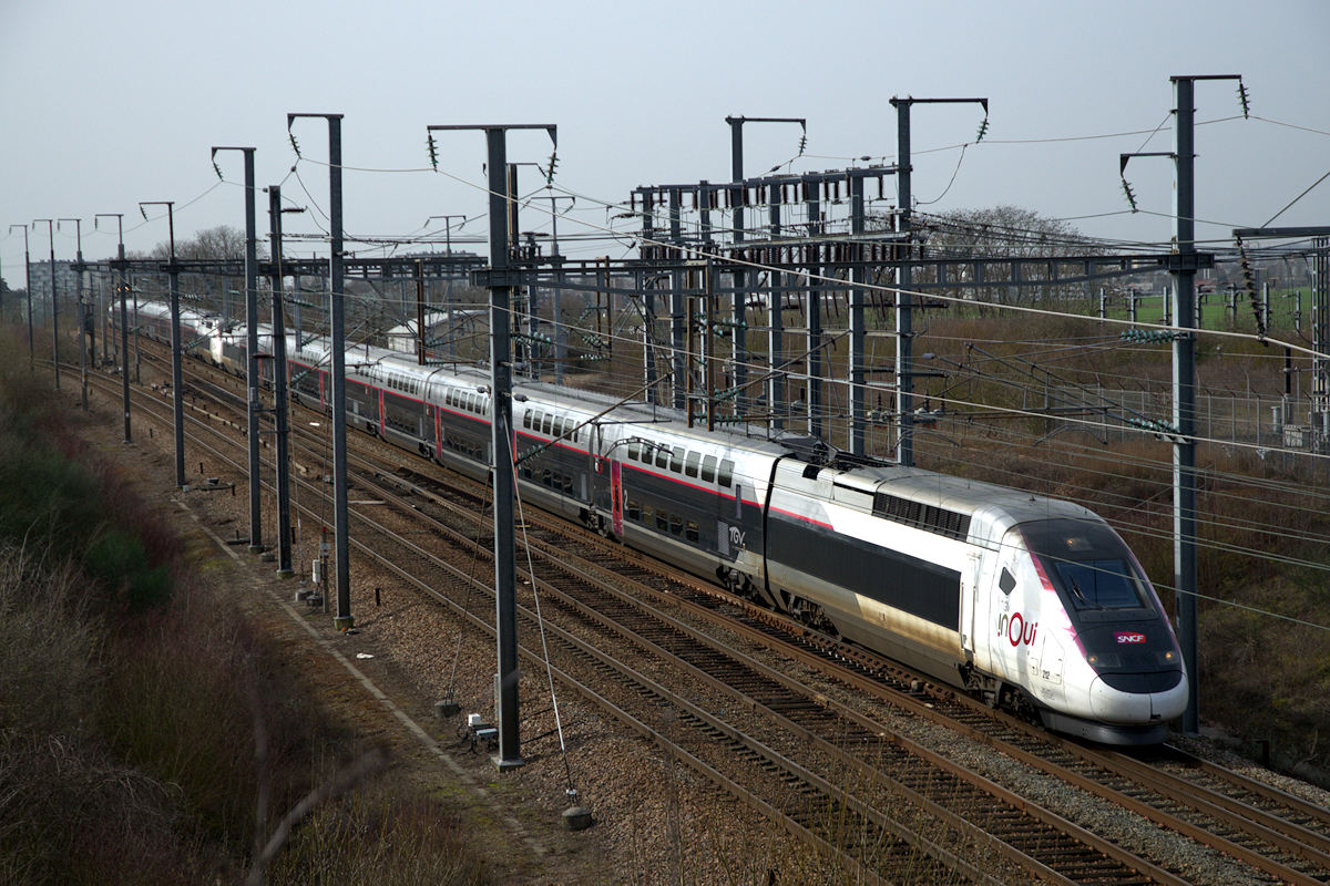 TGV 212 + TGV 226