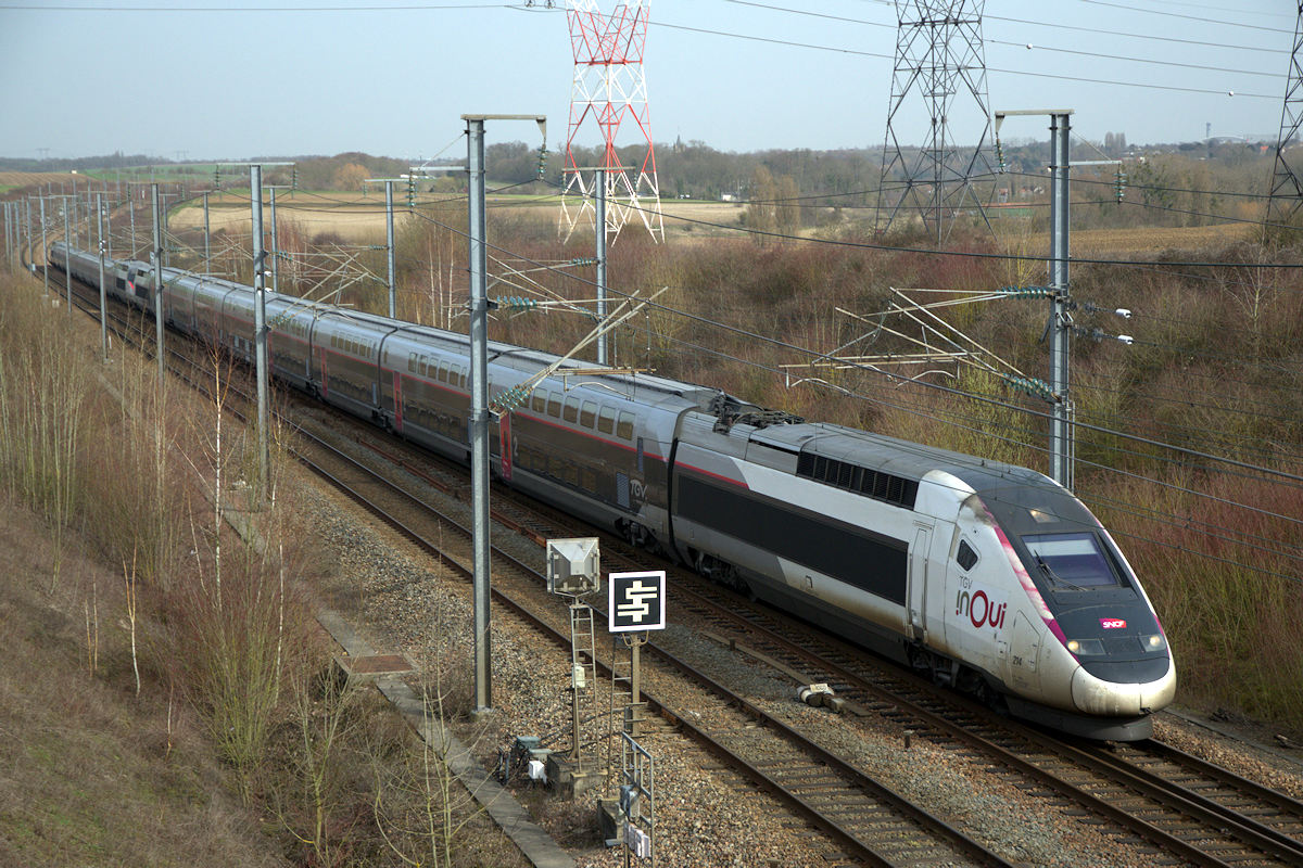 TGV 214 + TGV 4528