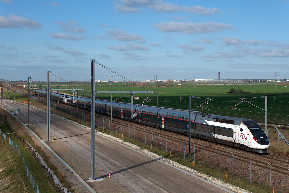 TGV 210 + TGV 226