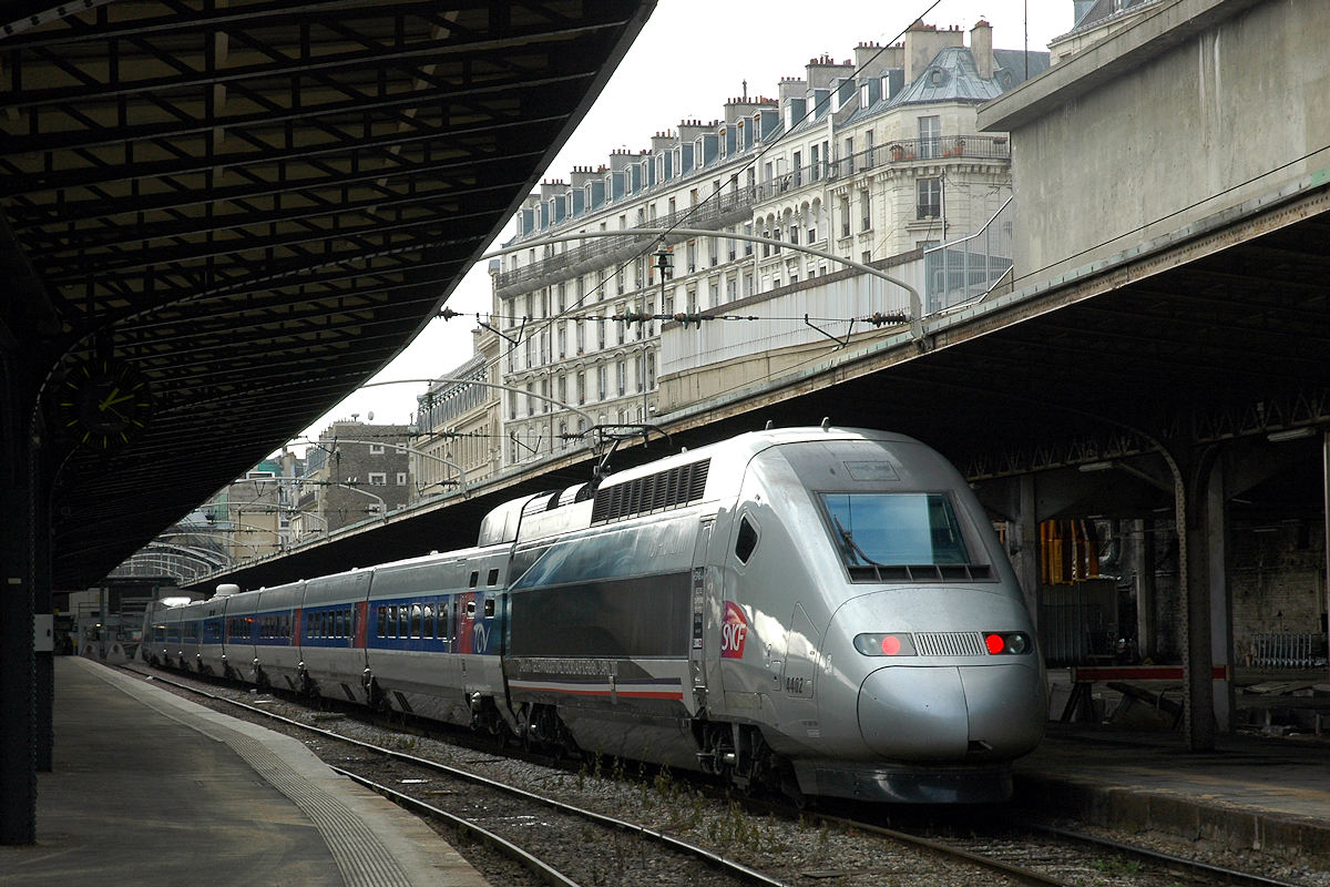 TGV 4402 • RECORD DU MONDE DU 03/04/2007 (574,8 KM/H)