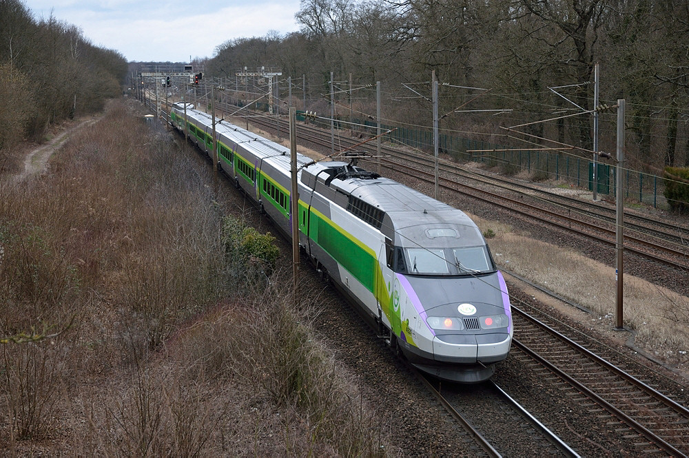 TGV 4521