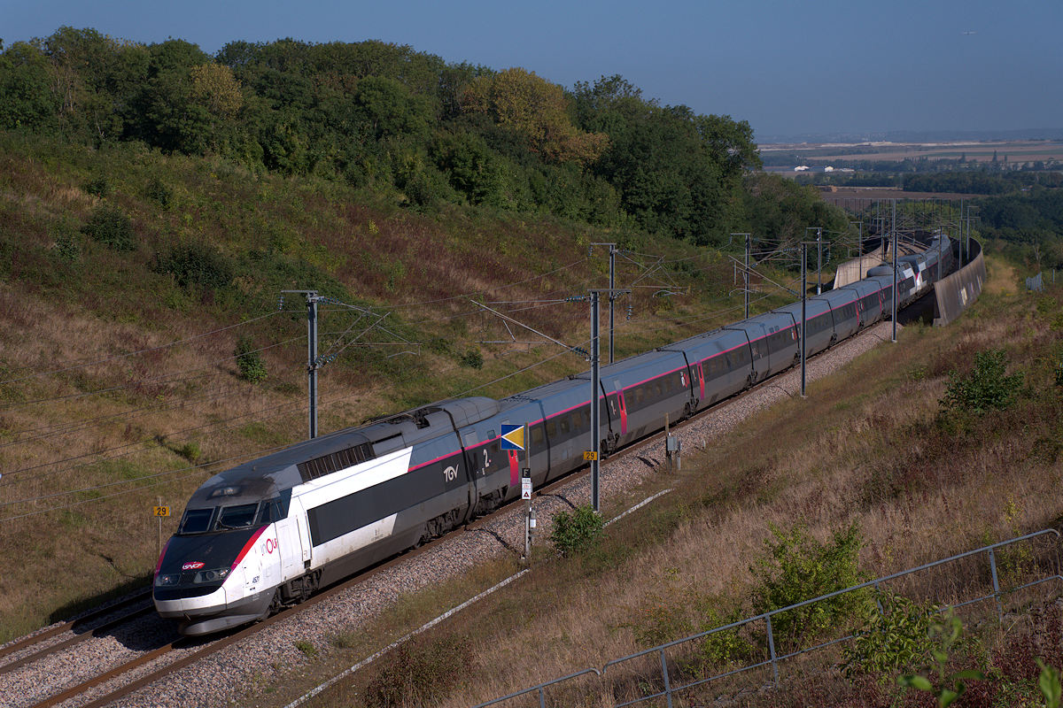 TGV 4521 + TGV 4511 « VILLENEUVE D’ASQ »