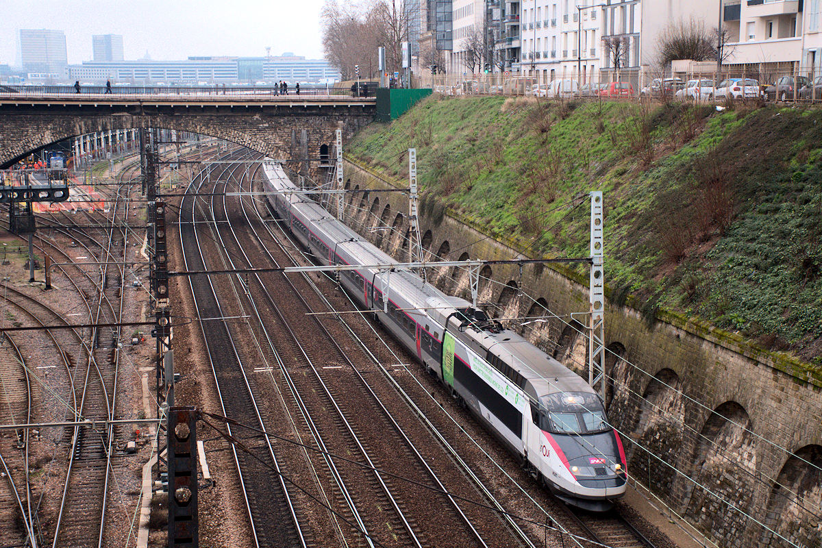 TGV 4501 + TGV 259