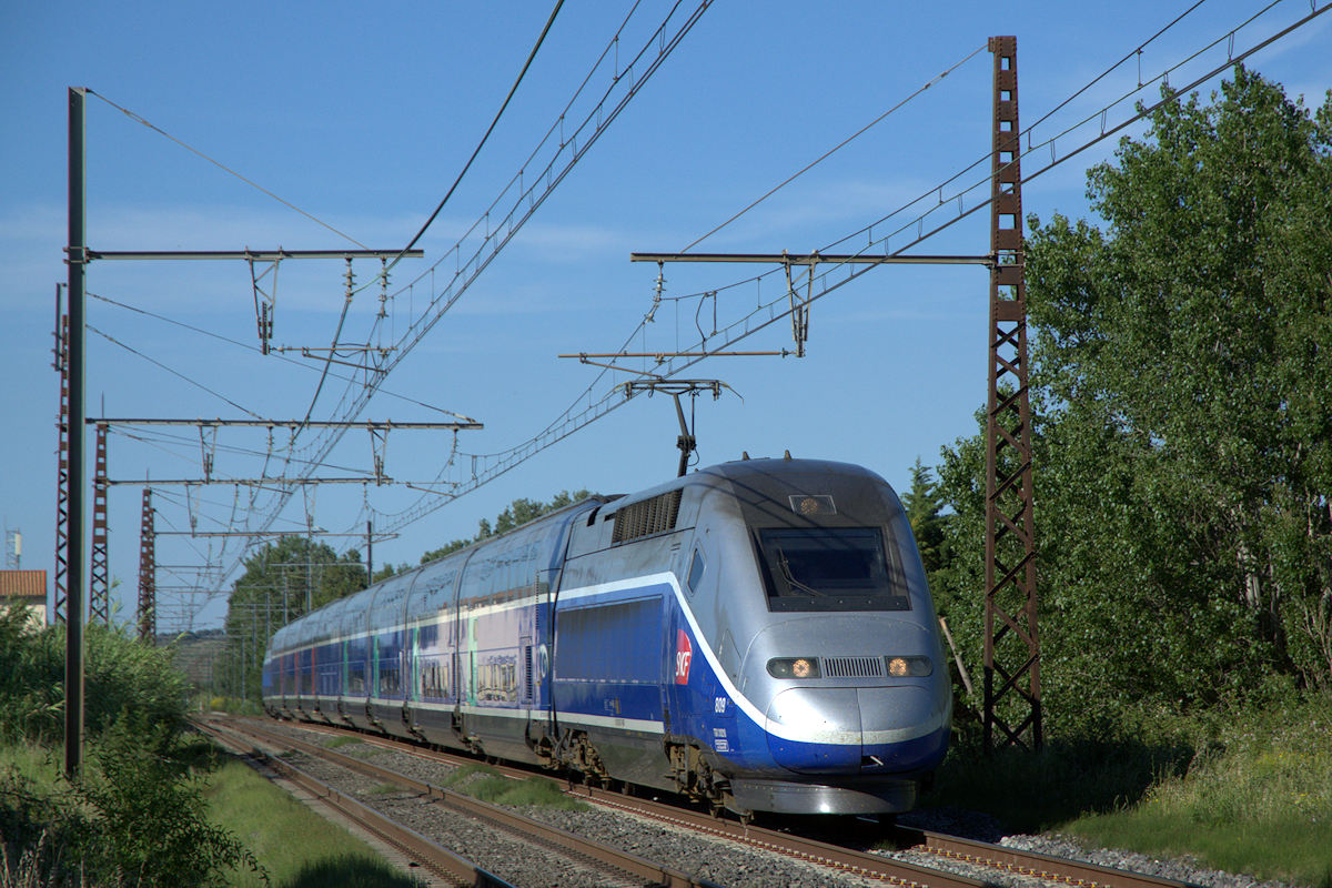 TGV 809