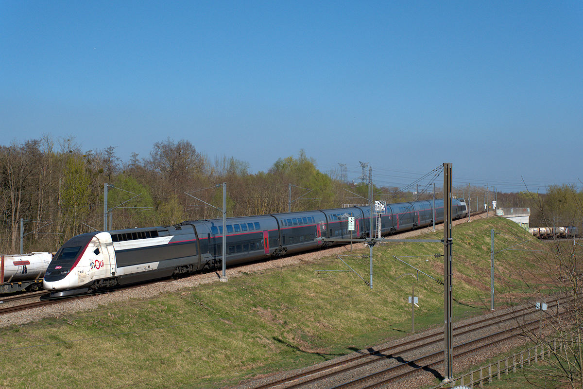 TGV 4712