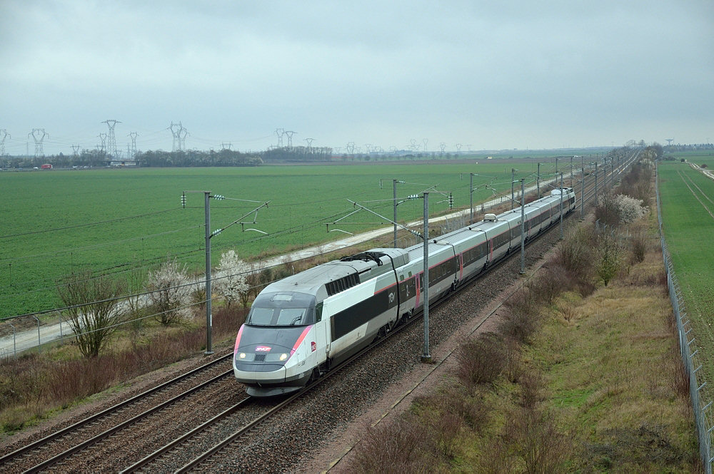 TGV 5402 AÉROPORT CHARLES-DE-GAULLE TGV - STRASBOURG