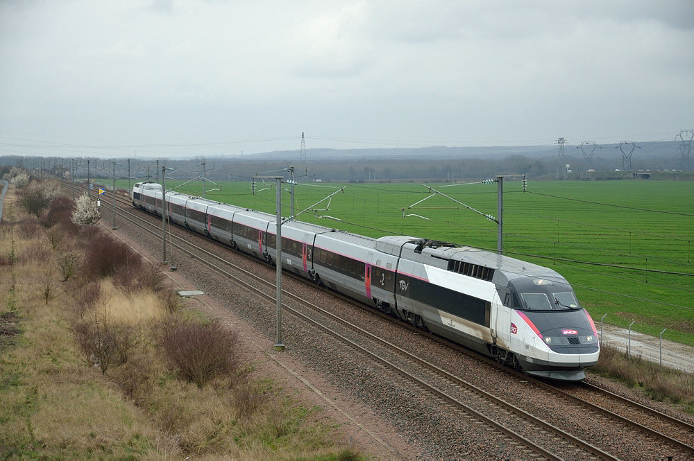 TGV 5422  STRASBOURG - AÉROPORT CHARLES-DE-GAULLE TGV