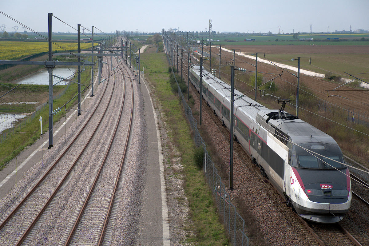 TGV 544