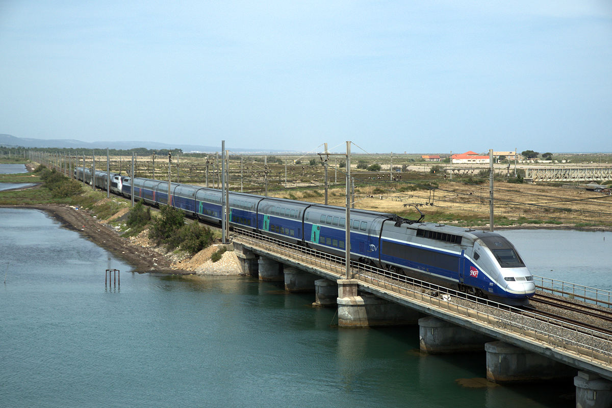 TGV 805