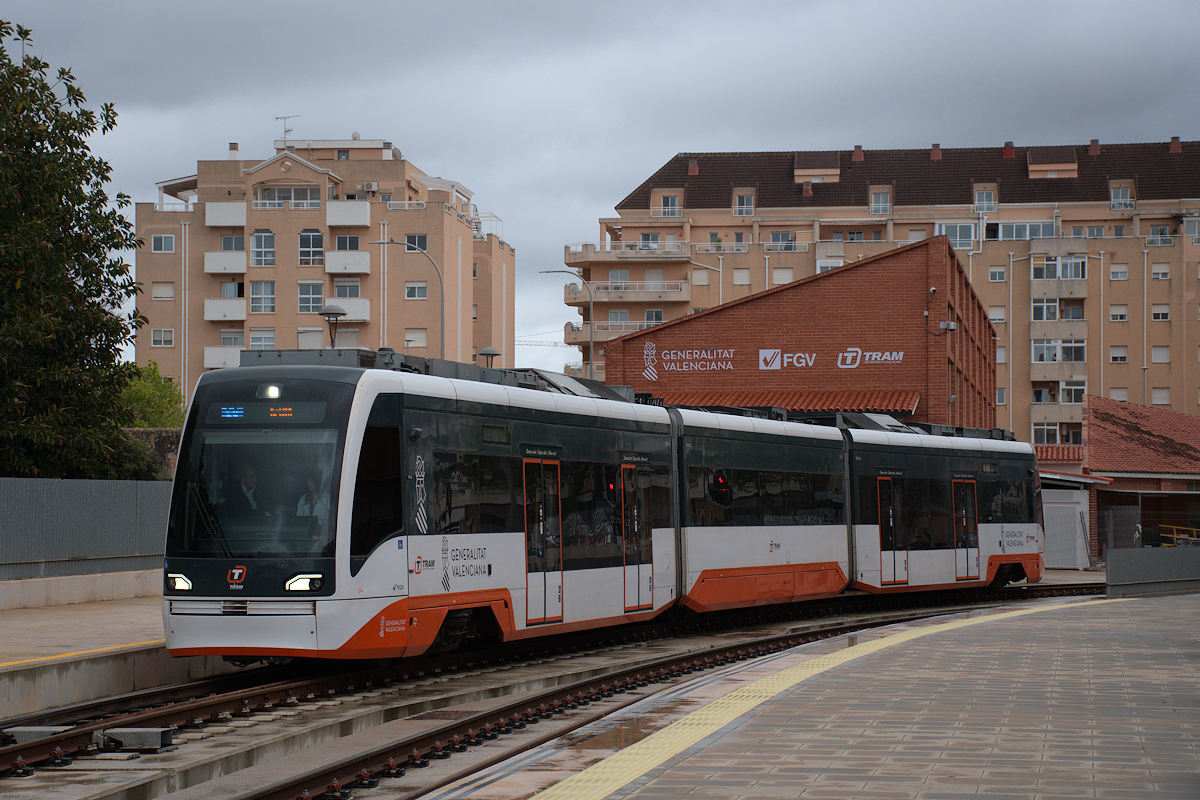 SÉRIE 5000 FGV • BIMODE • STADLER RAIL ALBUIXECH (2019) • 5004 « IFAC »