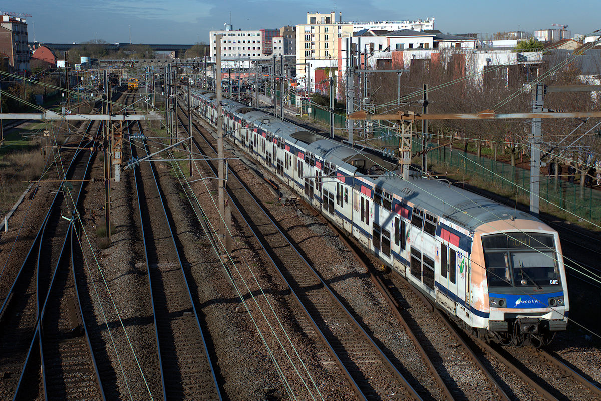 Z 22515/Z 22516 RAME 08E + Z 22551/Z 22552 RAME 26E