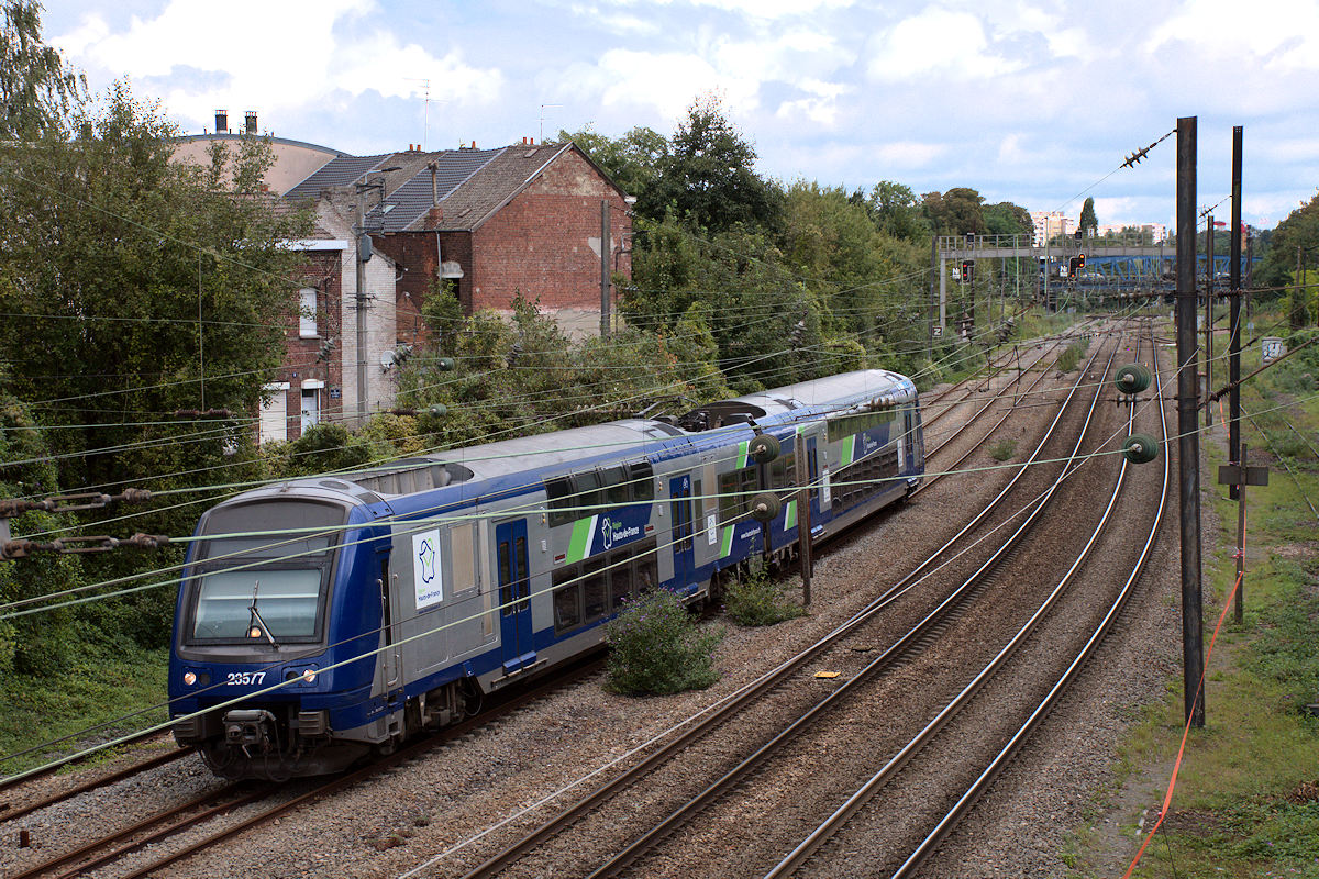 Z 23577 HAUTS-DE-FRANCE • TER P63 841426 VALENCIENNES > CAMBRAI