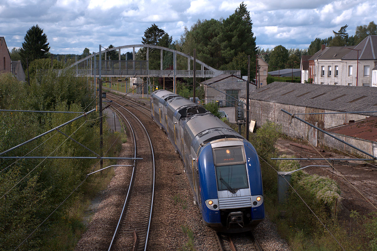 RAME N04 + BB 22200 HAUTS-DE-FRANCE • TER K60 841841 LILLE-FLANDRES > JEUMONT