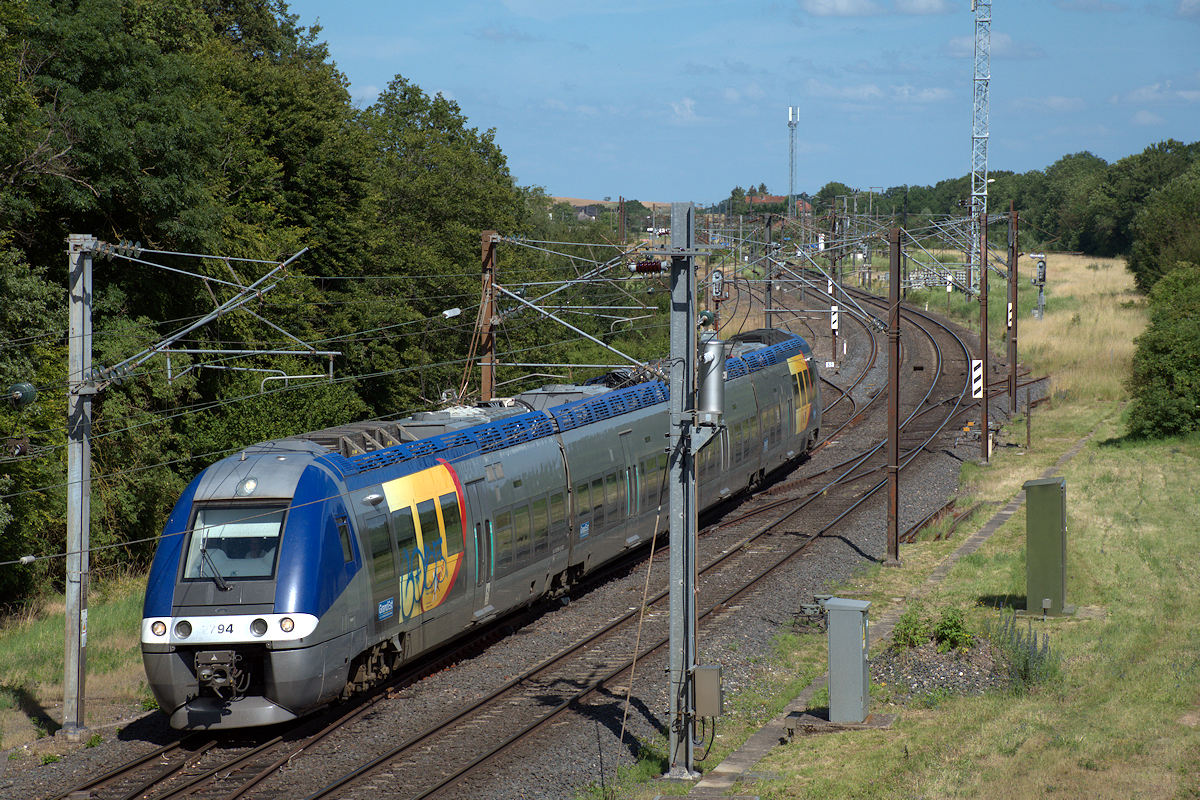 Z 27948/Z 27947 GRAND EST • TER 834374 SARREBOURG > METZ