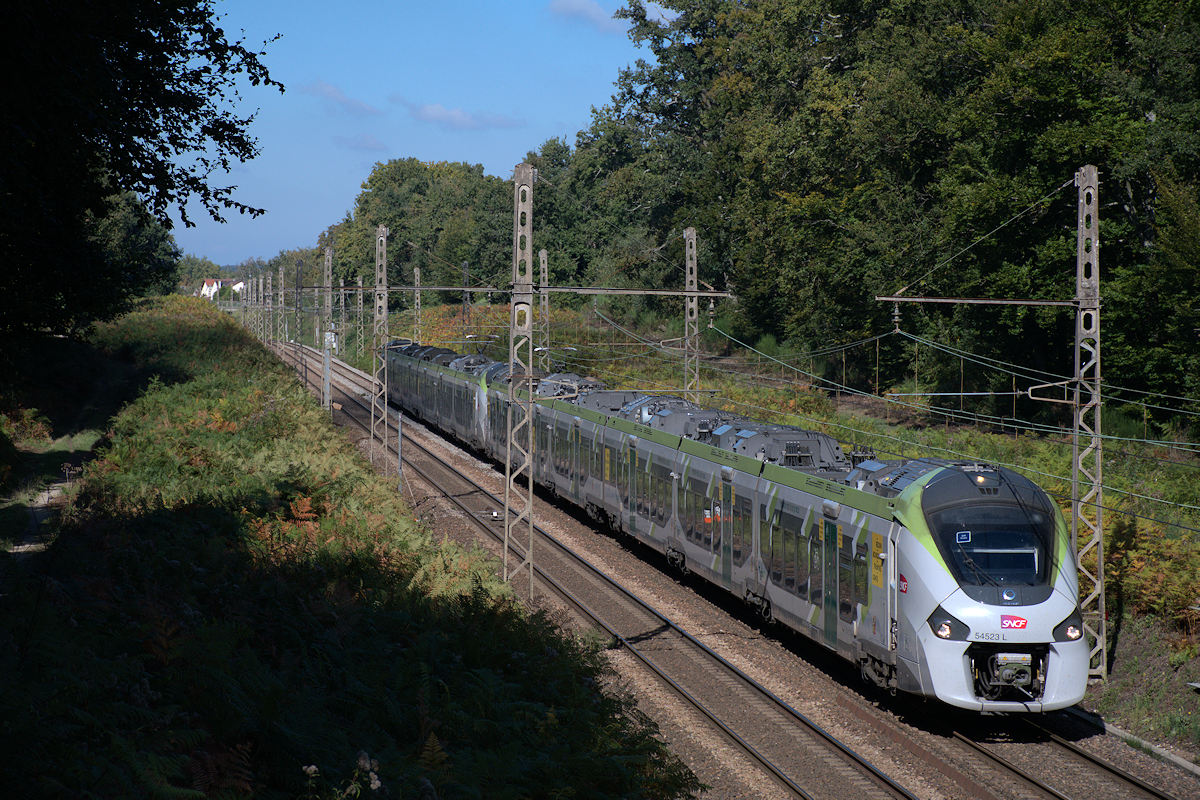 Z 54523/Z 54524 L BOURGOGNE-FRANCHE-COMTÉ