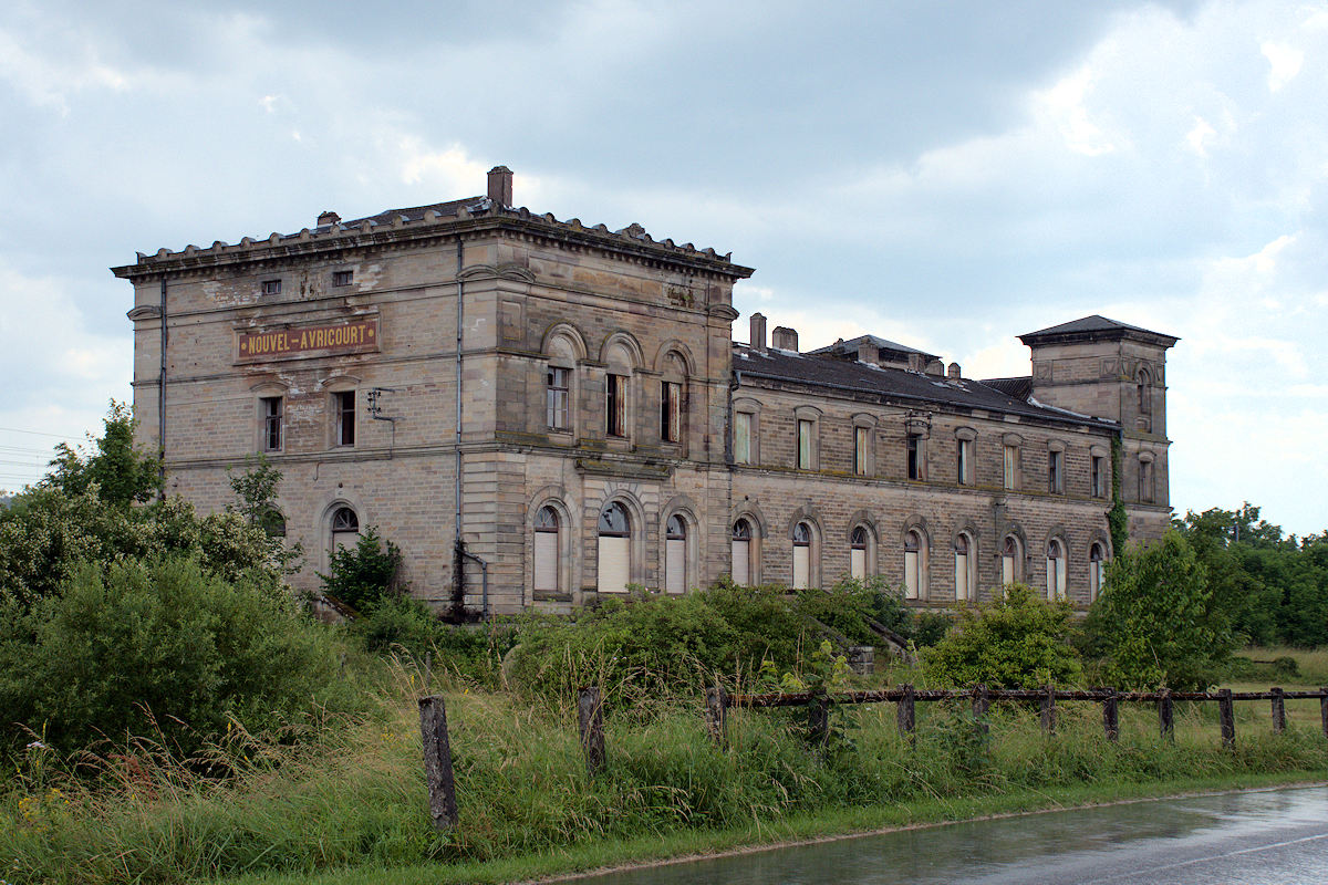 • BÂTIMENT VOYAGEURS