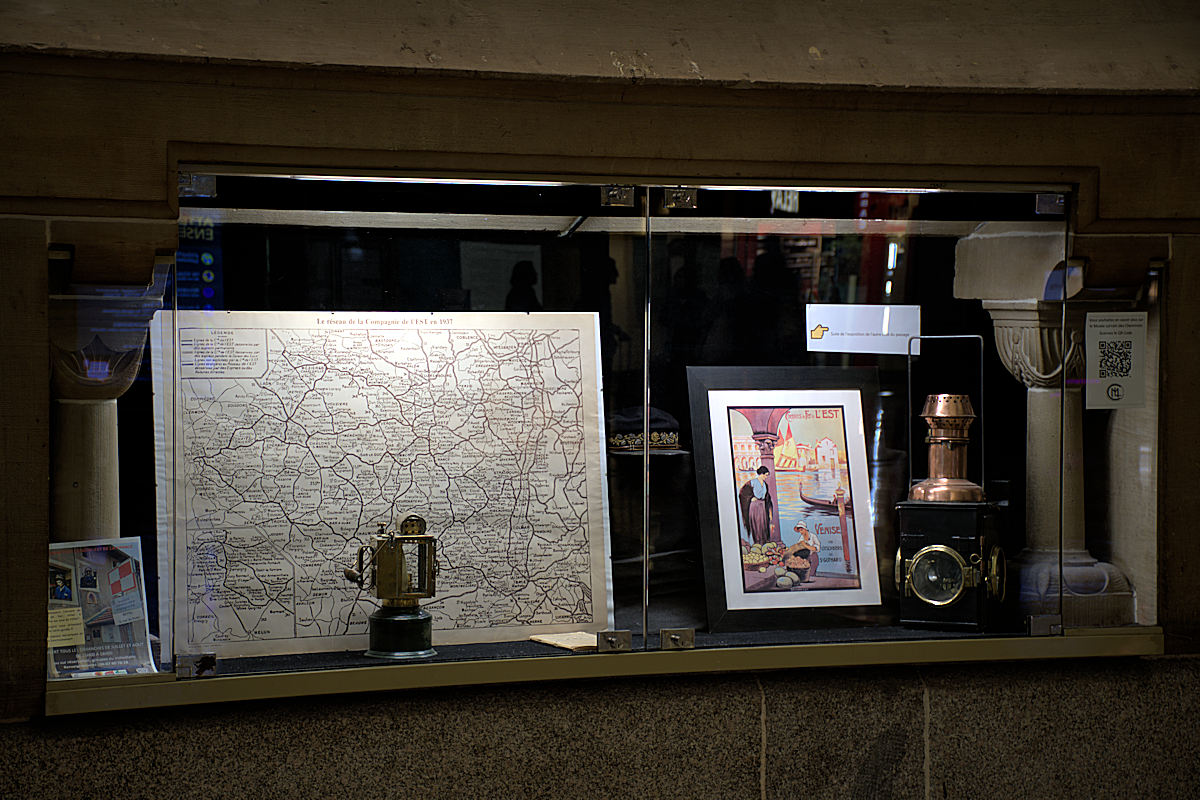 GARE DE METZ • VITRINE DU MUSÉE LORRAIN DES CHEMINOTS
